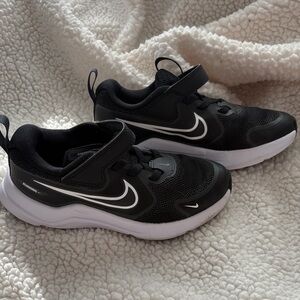 Nike Kids Black and White Sneakers